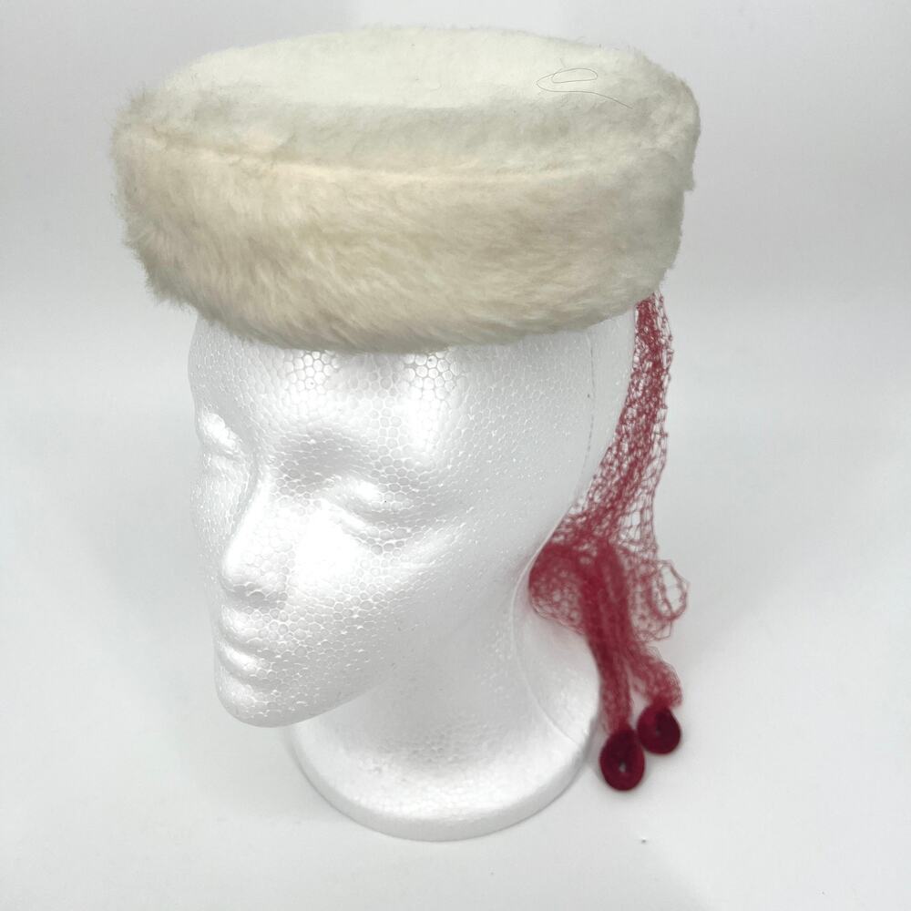 Vintage 60s Cream Faux Fur Pillbox Fascinator Ladies Hat with Net